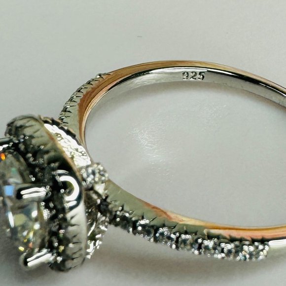 Certified 1ct . t.w. Moissanite Diamond Round Square Halo Engagement Ring - Picture 6 of 8